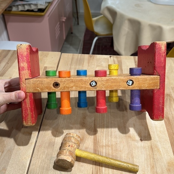 Vintage PlaySkool Pounding Bench Rainbow Wooden Toy - Picture 2 of 4